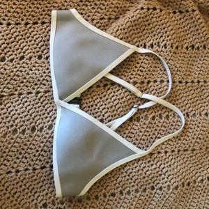 Hoaka swimwear grey bikini top